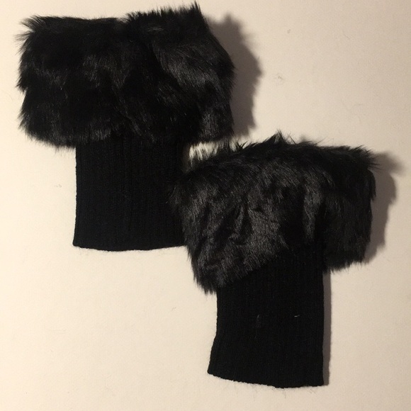 Black Faux Fur Boot Toppers. - Picture 2 of 3